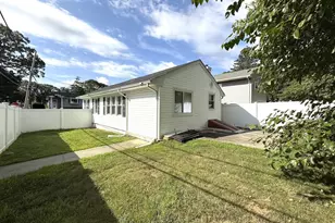 [Address not provided], Ronkonkoma, NY 11779 - Photo 9