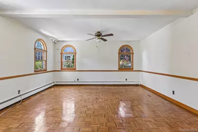 93 Transverse Road, Garden City, NY 11530 - Photo 15