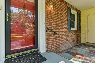 93 Transverse Rd, Garden City, NY 11530 - Photo 3