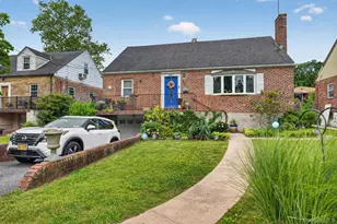 207 Clunie Ave, Yonkers, NY 10703 - Photo 3