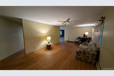 14 Tall Tree Lane, Rocky Point, NY 11778 - Photo 3