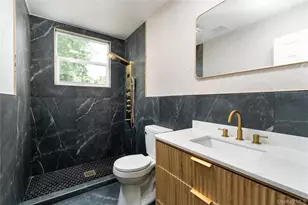 743 Hoffman Ave, Bellport, NY 11713 - Photo 7