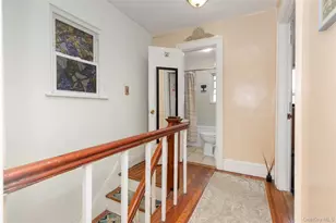 2036 Hobart Ave, Bronx, NY 10461 - Photo 11
