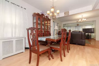 2036 Hobart Avenue, Bronx, NY 10461 - Photo 9