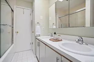 112 Beecher Ave Ext, East Islip, NY 11730 - Photo 15