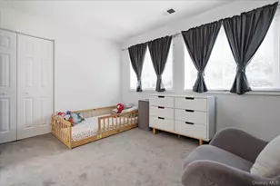 112 Beecher Ave Ext, East Islip, NY 11730 - Photo 13