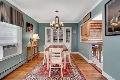 40 Ogston Terrace, Malverne, NY 11565 - Photo 11