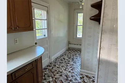 4634 Iris Lane, Great Neck, NY 11020 - Photo 11