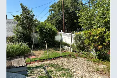 4634 Iris Lane, Great Neck, NY 11020 - Photo 21