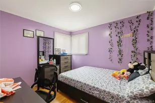 92 W 21st St, Deer Park, NY 11729 - Photo 15