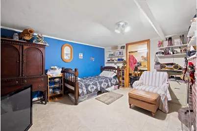 2005 26th Street, Astoria, NY 11105 - Photo 13