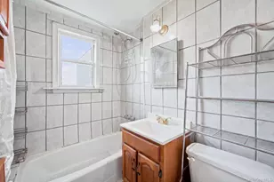 20-05 26th St, Astoria, NY 11105 - Photo 15