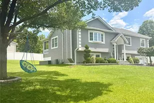 14 Larchwood Dr, Goshen, NY 10924 - Photo 3