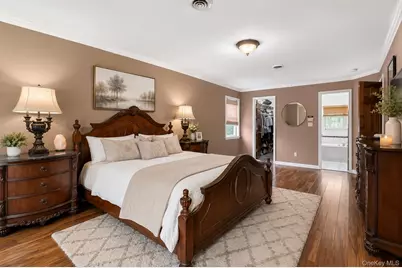 43 Greenwich Avenue, Central Valley, NY 10917 - Photo 13