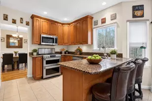 43 Greenwich Ave, Central Valley, NY 10917 - Photo 7