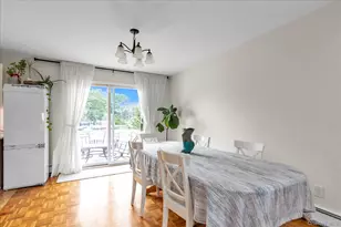 583 N Erie Ave, Lindenhurst, NY 11757 - Photo 7