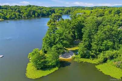 1746 Horton Road, Mohegan Lake, NY 10547 - Photo 39