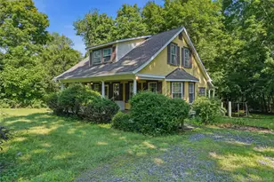 1746 Horton Rd, Mohegan Lake, NY 10547 - Photo 23