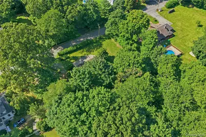 1746 Horton Road, Mohegan Lake, NY 10547 - Photo 35