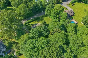 1746 Horton Rd, Mohegan Lake, NY 10547 - Photo 35