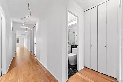 201 E 28th Street #16AB, New York (Manhattan), NY 10027 - Photo 15