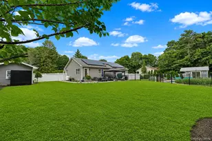 22 Deer Ave, Middle Island, NY 11953 - Photo 19
