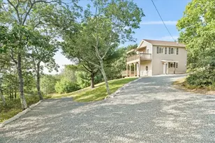 96 Treetops Trail, Bloomingburg, NY 12721 - Photo 3