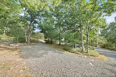96 Treetops Trail, Bloomingburg, NY 12721 - Photo 25