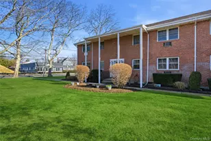 297 Merrick Rd, Amityville, NY 11701 - Photo 3