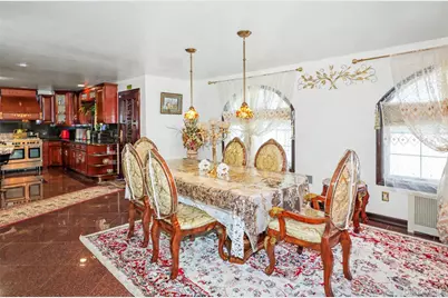 265-04 79th Avenue, Glen Oaks, NY 11004 - Photo 9