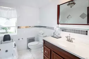 265-04 79th Ave, Glen Oaks, NY 11004 - Photo 21