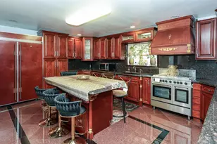 265-04 79th Ave, Glen Oaks, NY 11004 - Photo 11