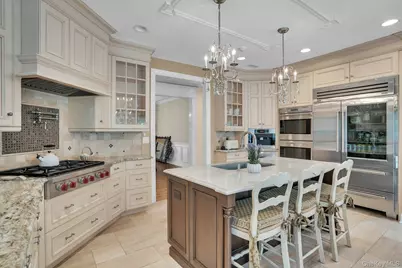 7 Dorm Court, East Setauket, NY 11733 - Photo 25