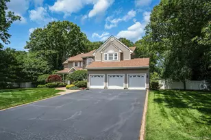 7 Dorm Ct, East Setauket, NY 11733 - Photo 3