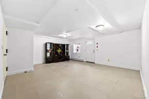 58-11 183rd St, Fresh Meadows, NY 11365 - Photo 35