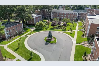 74 Edwards Street #2B, Roslyn Heights, NY 11577 - Photo 17