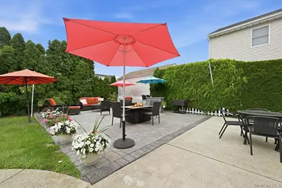 166 Beech Street, Floral Park, NY 11001 - Photo 27