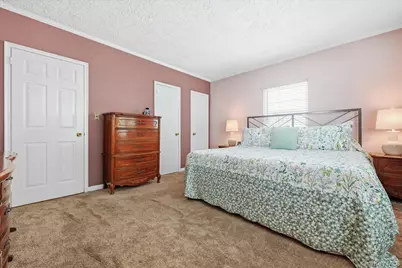 166 Beech Street, Floral Park, NY 11001 - Photo 17