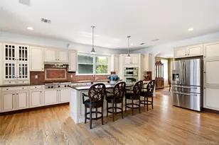 11 Grace Ln, Huntington, NY 11743 - Photo 9