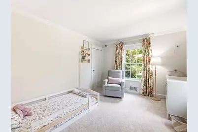 278 Stewart Avenue, Garden City, NY 11530 - Photo 21