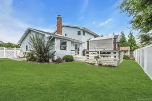 100 Middlesex Ave, Oakdale, NY 11769 - Photo 35