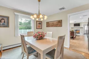 100 Middlesex Ave, Oakdale, NY 11769 - Photo 11