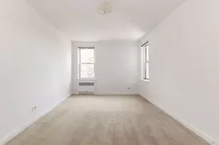 39-65 51st St, Woodside, NY 11377 - Photo 15