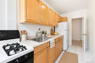 39-65 51st St, Woodside, NY 11377 - Photo 9