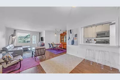 4901 Henry Hudson Parkway W #6E, Bronx, NY 10471 - Photo 3