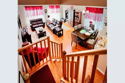 149 Windward Court S, Port Jefferson, NY 11777 - Photo 23