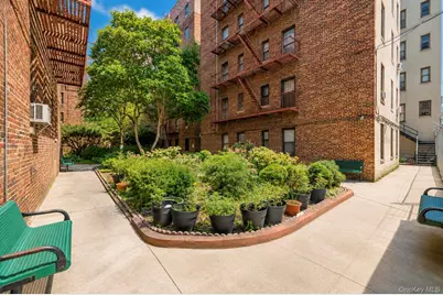 2925 Matthews Avenue #2H, Bronx, NY 10467 - Photo 27