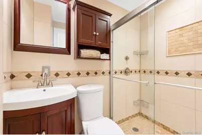 2553 Motor Parkway, Ronkonkoma, NY 11779 - Photo 17