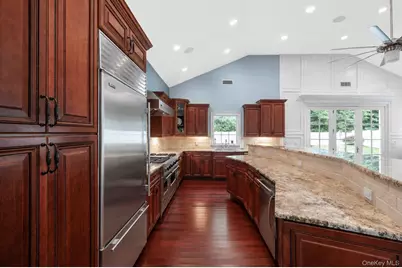 2553 Motor Parkway, Ronkonkoma, NY 11779 - Photo 13