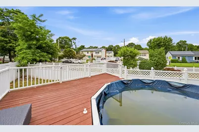 14 Nevada Road, West Babylon, NY 11704 - Photo 27